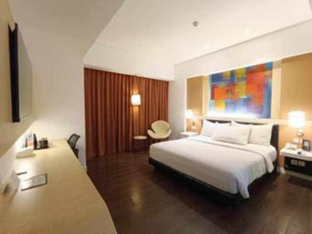 Brits Hotel Karawang Exterior photo