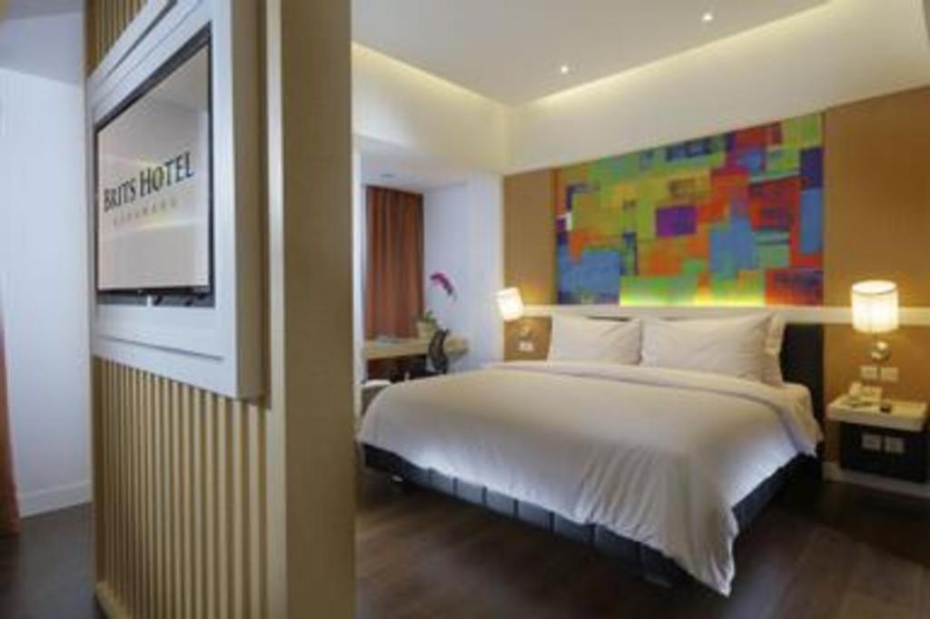 Brits Hotel Karawang Exterior photo